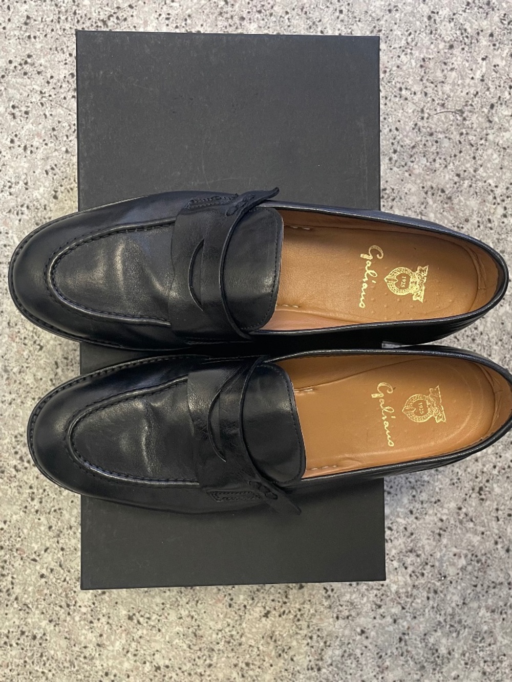 Giuliano galiano 1925 penny loafers